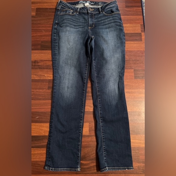 Eddie Bauer Denim - Women’s Eddie Bauer Curvy Straight Jeans Size 12